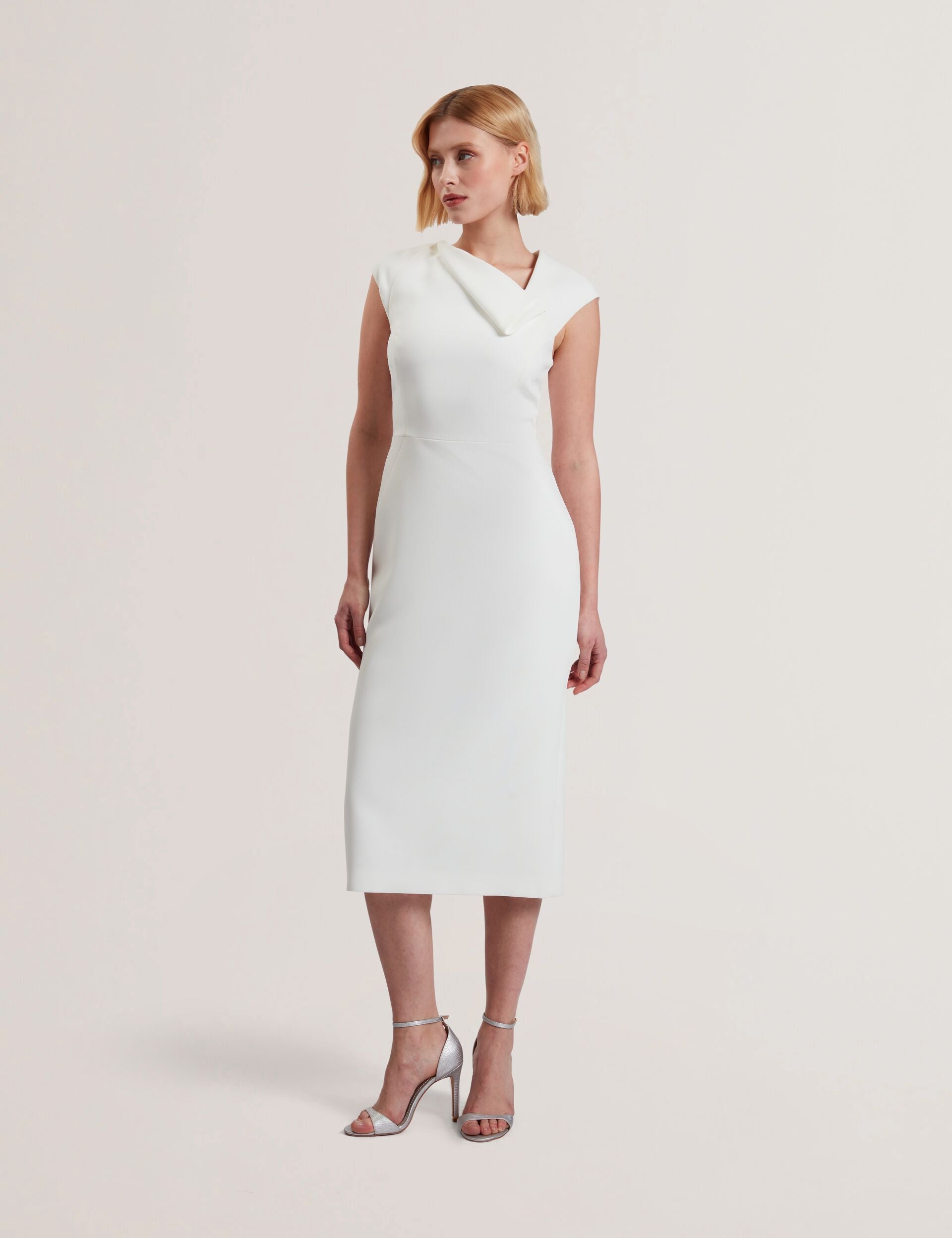BAYREE | WHITE